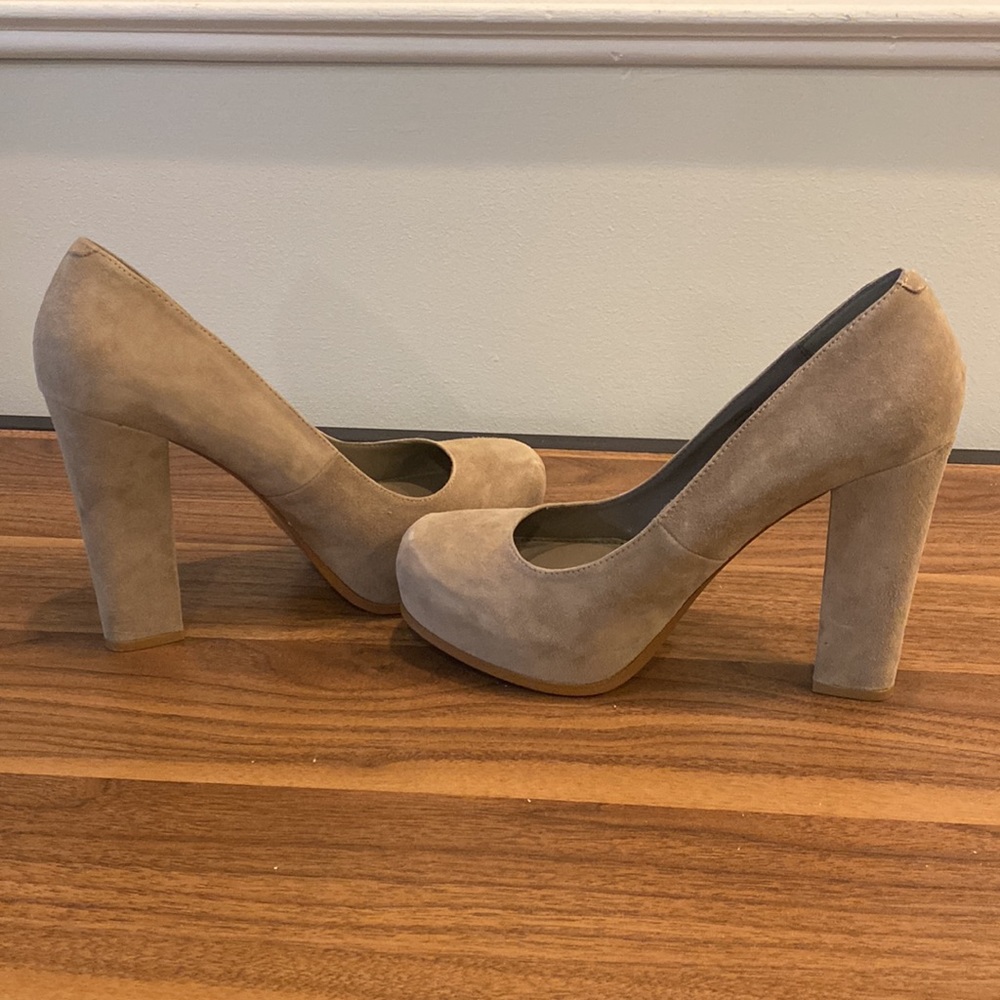 Neutral Heel - image 5